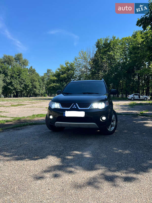 Mitsubishi Outlander XL 2007