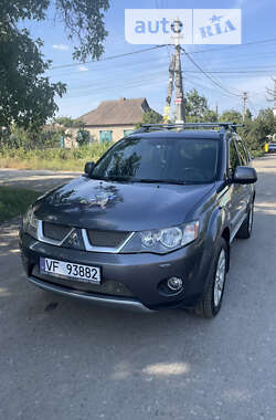 Внедорожник / Кроссовер Mitsubishi Outlander XL 2008 в Днепре