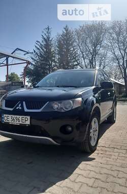 Позашляховик / Кросовер Mitsubishi Outlander XL 2008 в Кельменцях