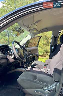 Внедорожник / Кроссовер Mitsubishi Outlander XL 2010 в 