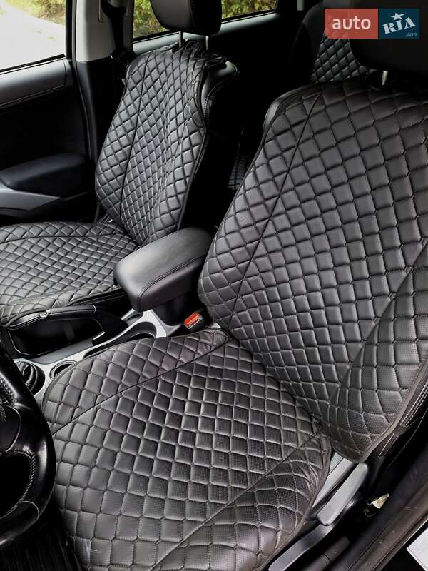 Внедорожник / Кроссовер Mitsubishi Outlander XL 2010 в Ковеле