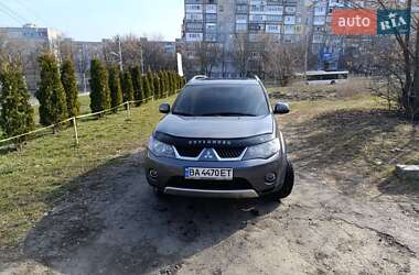 Внедорожник / Кроссовер Mitsubishi Outlander XL 2008 в Кропивницком