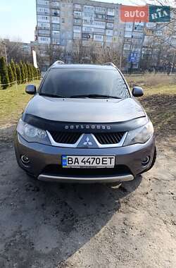 Внедорожник / Кроссовер Mitsubishi Outlander XL 2008 в Кропивницком