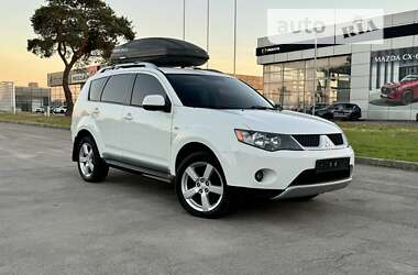 Внедорожник / Кроссовер Mitsubishi Outlander XL 2010 в Днепре