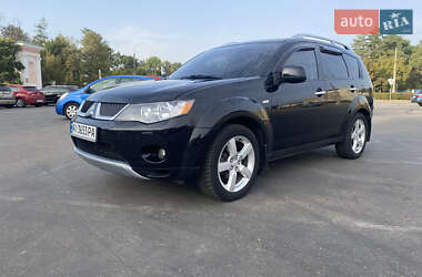 Внедорожник / Кроссовер Mitsubishi Outlander XL 2008 в Белой Церкви