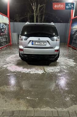 Внедорожник / Кроссовер Mitsubishi Outlander XL 2007 в Днепре