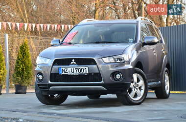 Позашляховик / Кросовер Mitsubishi Outlander XL 2011 в Дрогобичі