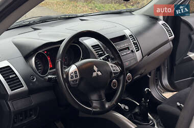 Позашляховик / Кросовер Mitsubishi Outlander XL 2007 в Коломиї