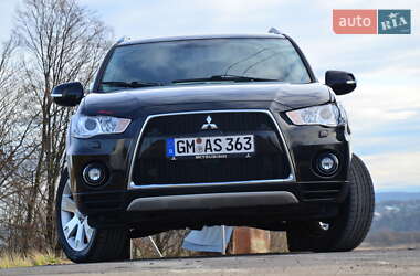 Позашляховик / Кросовер Mitsubishi Outlander XL 2011 в Дрогобичі