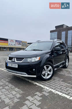 Позашляховик / Кросовер Mitsubishi Outlander XL 2008 в Чернівцях