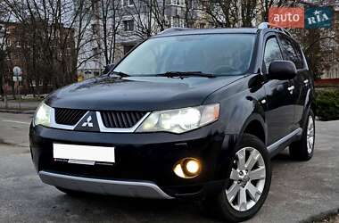 Позашляховик / Кросовер Mitsubishi Outlander XL 2007 в Кременчуці