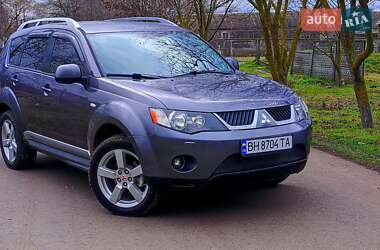 Позашляховик / Кросовер Mitsubishi Outlander XL 2009 в Одесі