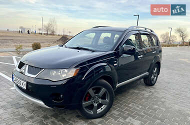 Внедорожник / Кроссовер Mitsubishi Outlander XL 2007 в Черкассах