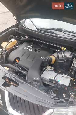 Позашляховик / Кросовер Mitsubishi Outlander XL 2008 в 