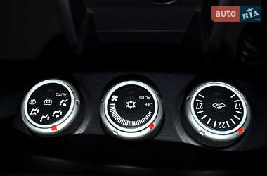 Внедорожник / Кроссовер Mitsubishi Outlander XL 2008 в 