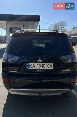 Внедорожник / Кроссовер Mitsubishi Outlander XL 2007 в 