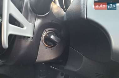 Внедорожник / Кроссовер Mitsubishi Outlander XL 2012 в 