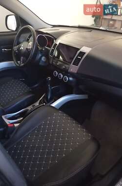 Внедорожник / Кроссовер Mitsubishi Outlander XL 2008 в 