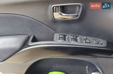 Внедорожник / Кроссовер Mitsubishi Outlander XL 2007 в 