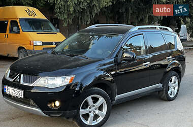 Позашляховик / Кросовер Mitsubishi Outlander XL 2008 в 