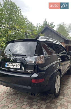 Внедорожник / Кроссовер Mitsubishi Outlander XL 2008 в 