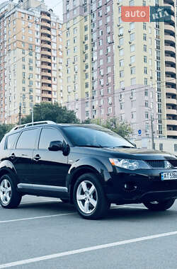 Внедорожник / Кроссовер Mitsubishi Outlander XL 2008 в 