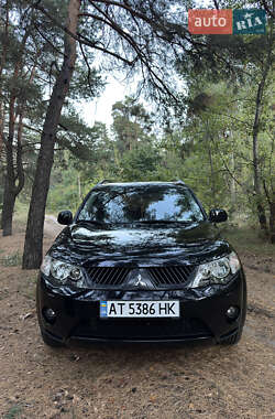 Внедорожник / Кроссовер Mitsubishi Outlander XL 2008 в 