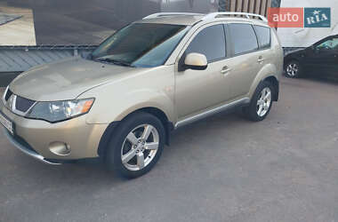 Внедорожник / Кроссовер Mitsubishi Outlander XL 2008 в Житомире
