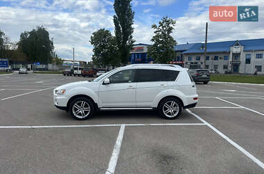 Внедорожник / Кроссовер Mitsubishi Outlander XL 2010 в 