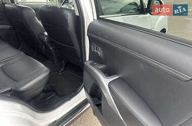 Внедорожник / Кроссовер Mitsubishi Outlander XL 2010 в 
