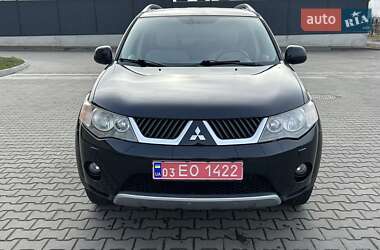 Внедорожник / Кроссовер Mitsubishi Outlander XL 2008 в Рожище