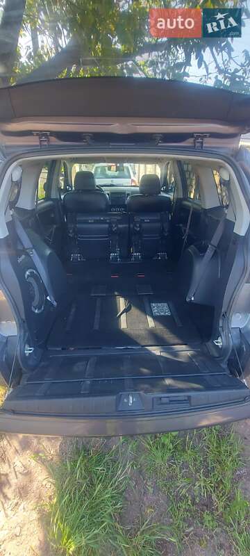 Позашляховик / Кросовер Mitsubishi Outlander XL 2010 в Білгороді-Дністровському