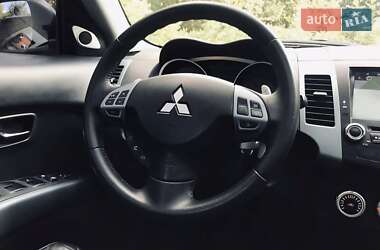 Внедорожник / Кроссовер Mitsubishi Outlander XL 2008 в 
