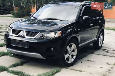 Внедорожник / Кроссовер Mitsubishi Outlander XL 2008 в 