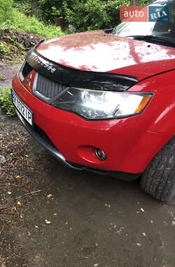 Внедорожник / Кроссовер Mitsubishi Outlander XL 2008 в Ровно