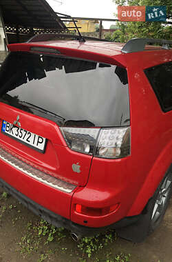 Внедорожник / Кроссовер Mitsubishi Outlander XL 2008 в 