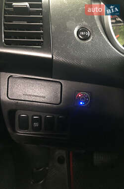 Внедорожник / Кроссовер Mitsubishi Outlander XL 2008 в 