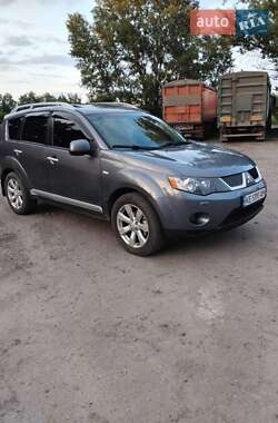 Внедорожник / Кроссовер Mitsubishi Outlander XL 2007 в 