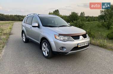 Внедорожник / Кроссовер Mitsubishi Outlander XL 2007 в Буче