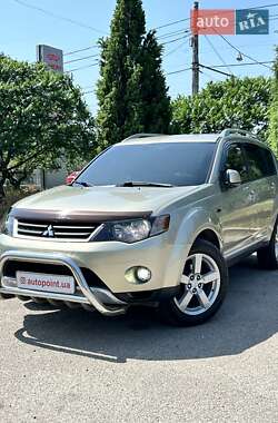 Внедорожник / Кроссовер Mitsubishi Outlander XL 2008 в Сумах