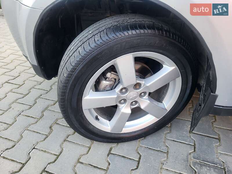 Позашляховик / Кросовер Mitsubishi Outlander XL 2007 в Хмельницькому