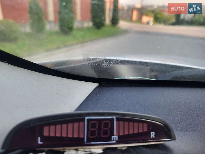 Позашляховик / Кросовер Mitsubishi Outlander XL 2007 в Хмельницькому