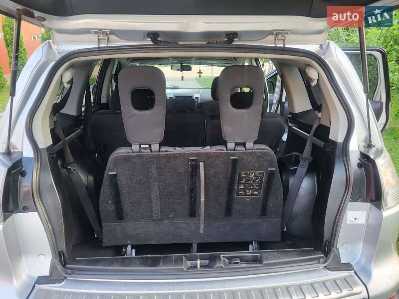 Позашляховик / Кросовер Mitsubishi Outlander XL 2007 в Хмельницькому