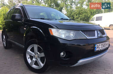 Позашляховик / Кросовер Mitsubishi Outlander XL 2007 в 