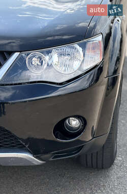 Внедорожник / Кроссовер Mitsubishi Outlander XL 2008 в 