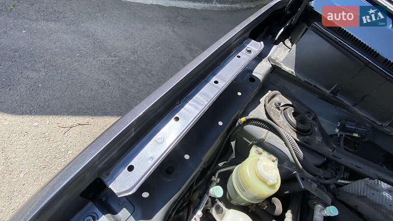 Внедорожник / Кроссовер Mitsubishi Outlander XL 2010 в Первомайске