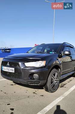 Позашляховик / Кросовер Mitsubishi Outlander XL 2012 в Івано-Франківську