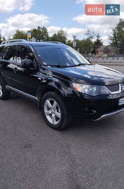 Внедорожник / Кроссовер Mitsubishi Outlander XL 2008 в Первомайске