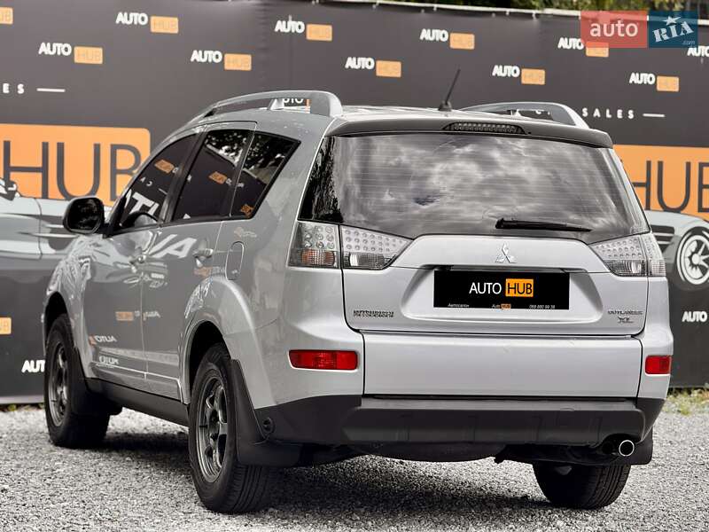 Внедорожник / Кроссовер Mitsubishi Outlander XL 2007 в Харькове
