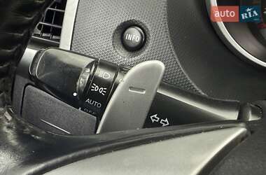 Внедорожник / Кроссовер Mitsubishi Outlander XL 2007 в 